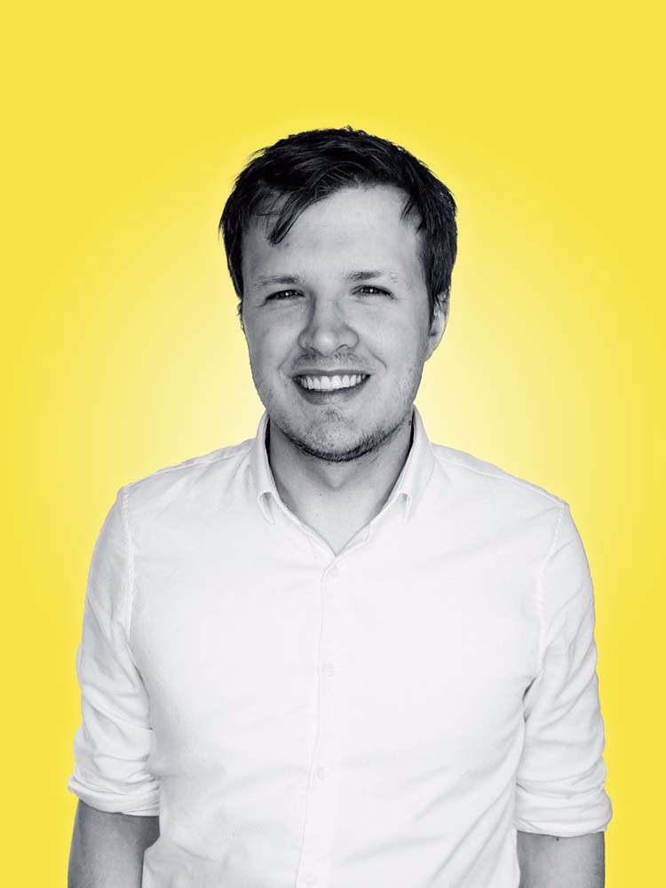 Portrait of Aaron Loose, Senior Account Manager